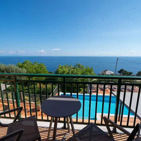 Nikki Kefalonia By Villa *